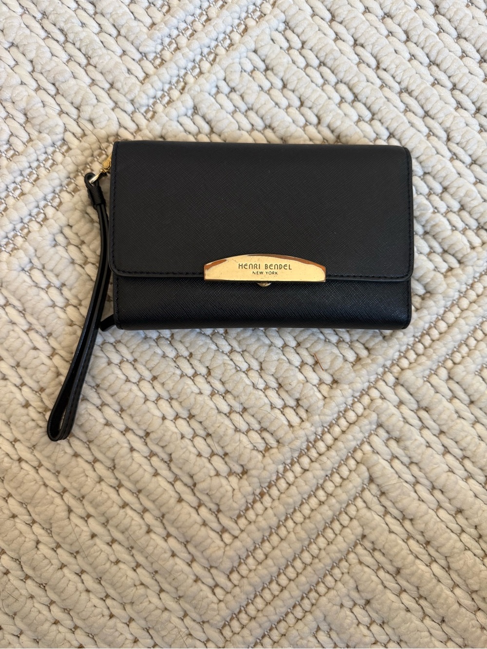 henri bendel Black Leather Wristlet Clutch with Gold Plaque - Picture 1 of 4